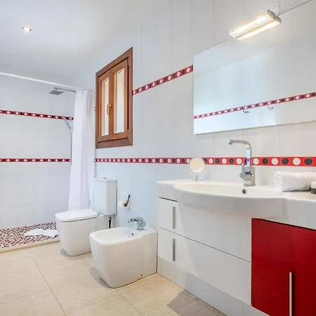Holiday home Mit Privatpool Fuer 10 Personen Ca 288 Qm In Sa Coma, Mallorca Suedostkueste Von Mallorca *