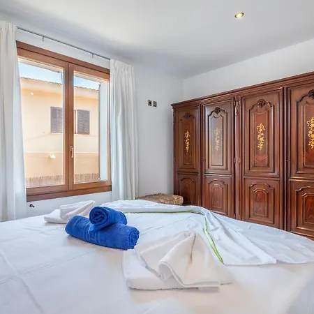 Holiday home Mit Privatpool Fuer 10 Personen Ca 288 Qm In Sa Coma, Mallorca Suedostkueste Von Mallorca *