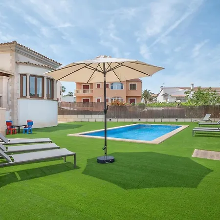 Holiday home Mit Privatpool Fuer 10 Personen Ca 288 Qm In Sa Coma, Mallorca Suedostkueste Von Mallorca