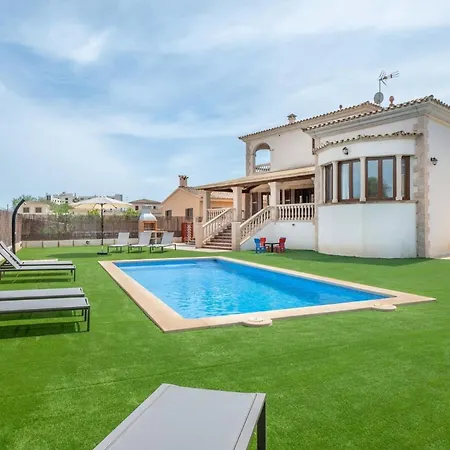 Mit Privatpool Fuer 10 Personen Ca 288 Qm In Sa Coma, Mallorca Suedostkueste Von Mallorca Holiday home *